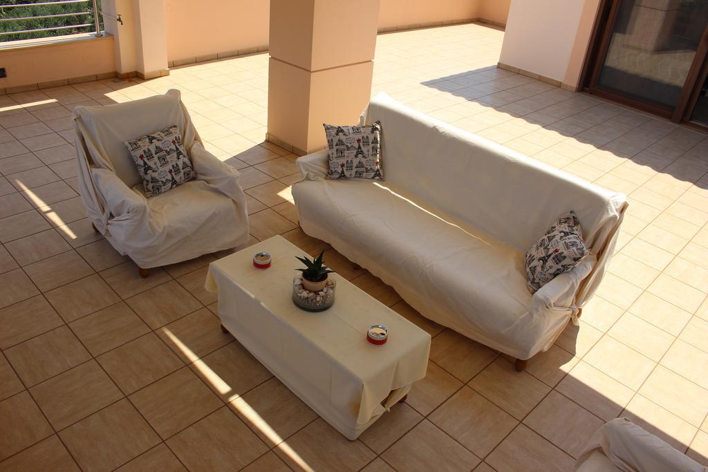 Maroulás Villa Saint George מראה חיצוני תמונה