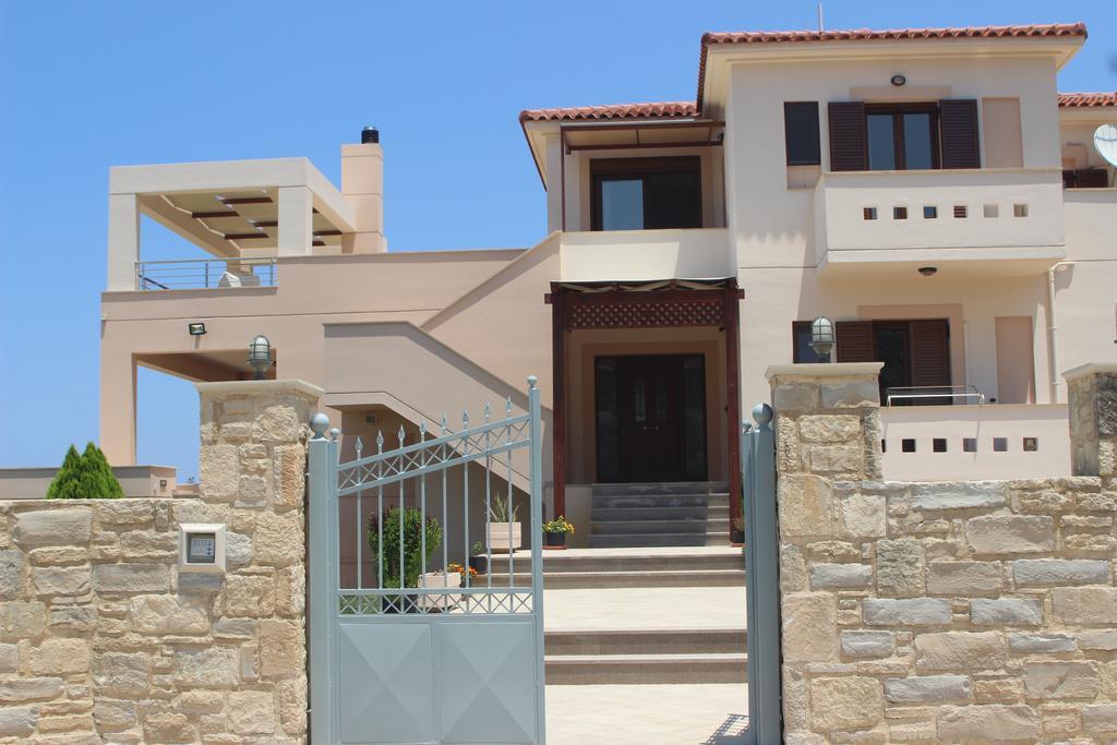 Maroulás Villa Saint George מראה חיצוני תמונה