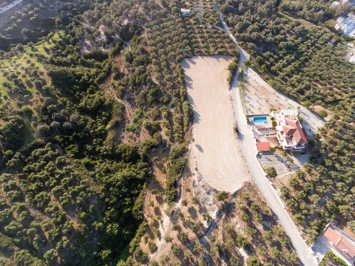 Maroulás Villa Saint George מראה חיצוני תמונה