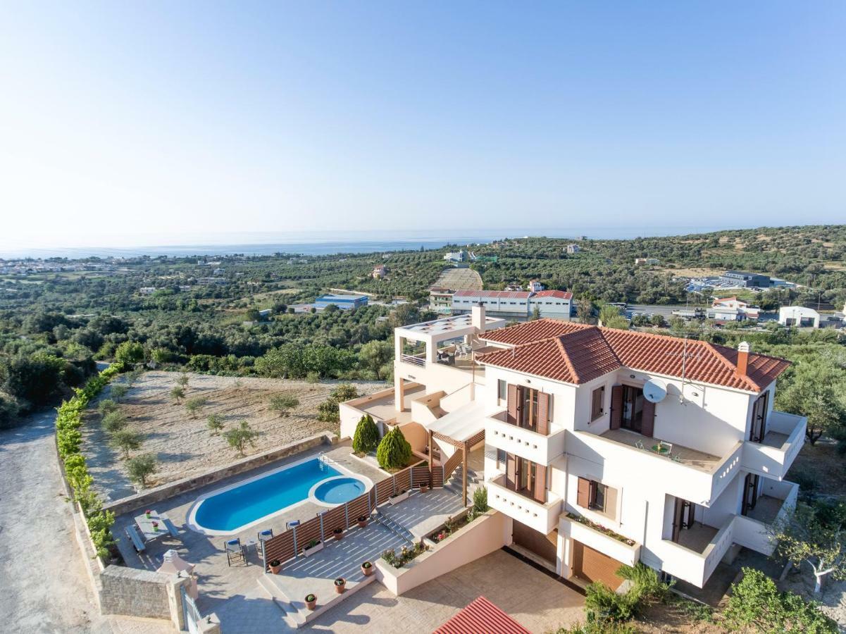 Maroulás Villa Saint George מראה חיצוני תמונה