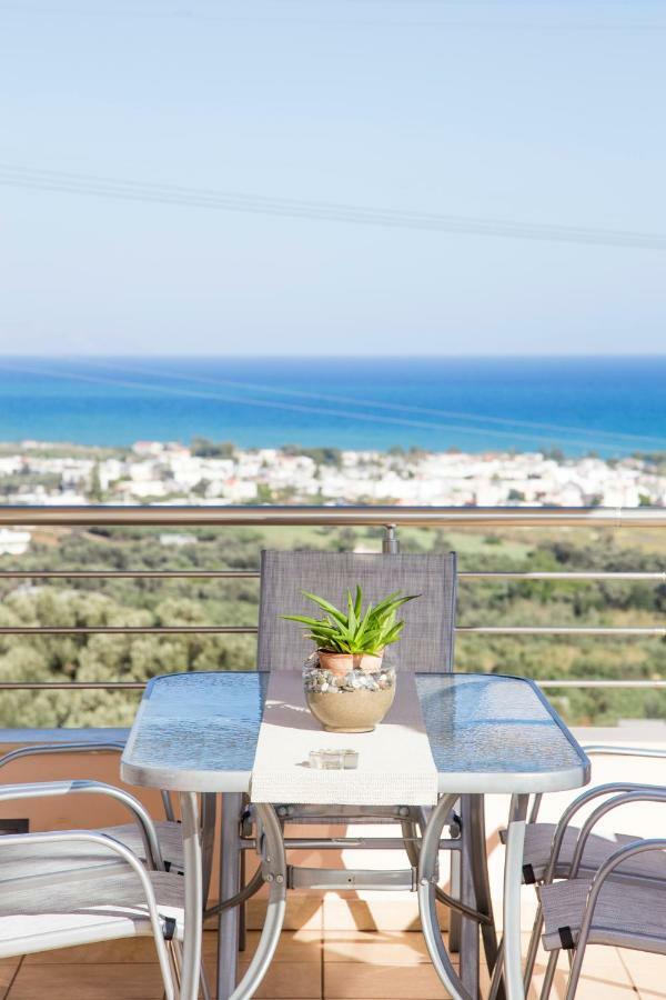Maroulás Villa Saint George מראה חיצוני תמונה